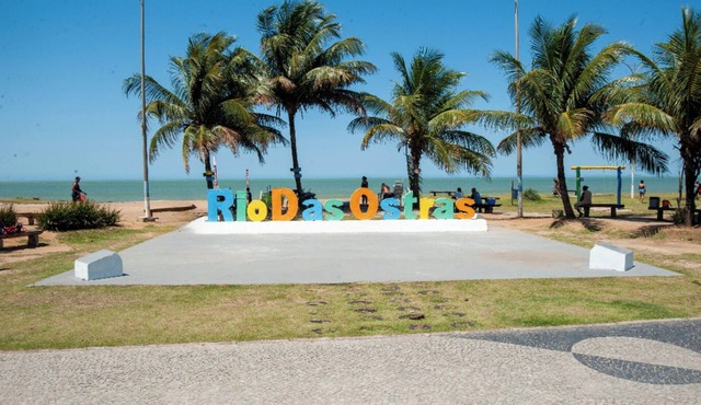 Casa Pet Friendly com Varanda e Churrasqueira