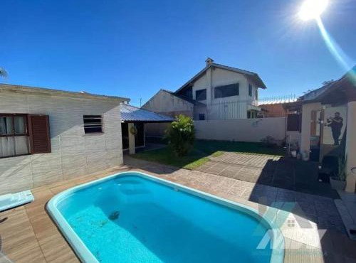 Casa Praia 4 quartos com Pscina e Salão de festa - Imbé - RS