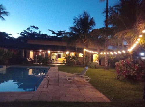Casa Praia Jardim Acapulco in Guarujá