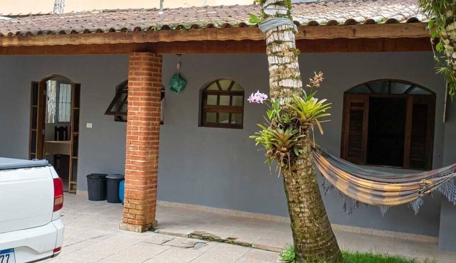 Charming house between Sahy and Baleia, 350 m from the beach, Wi-Fi.
