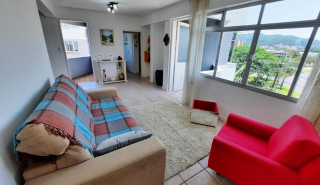Cobertura com Ótima Vista e Localização em Floripa