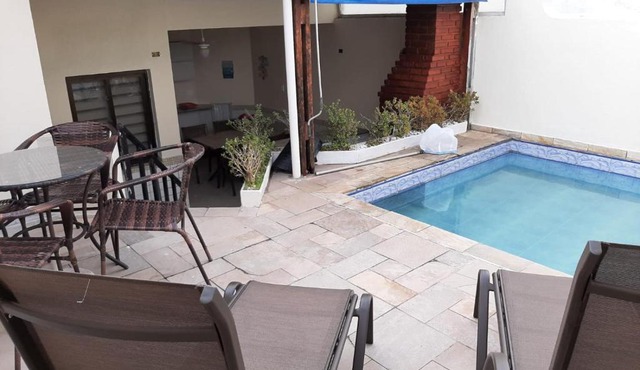 Cobertura de 3 quartos com churrasqueira e piscina