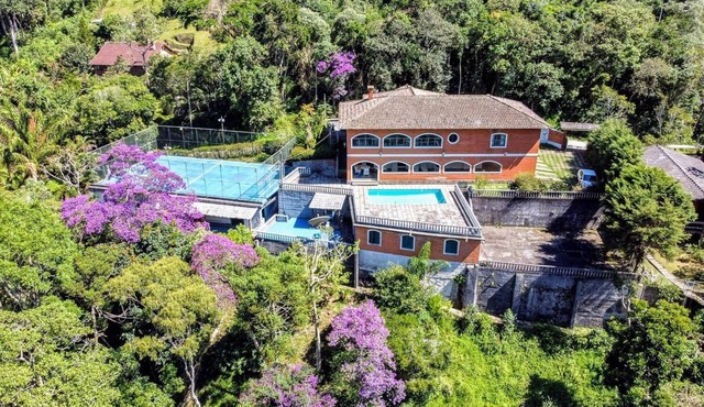 COLINA DOS REIS - Excellent place to relax and/or work from home.