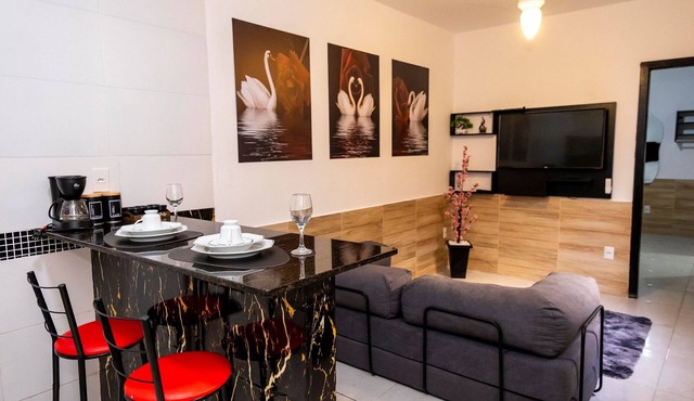 Comfort and tranquility near the airport