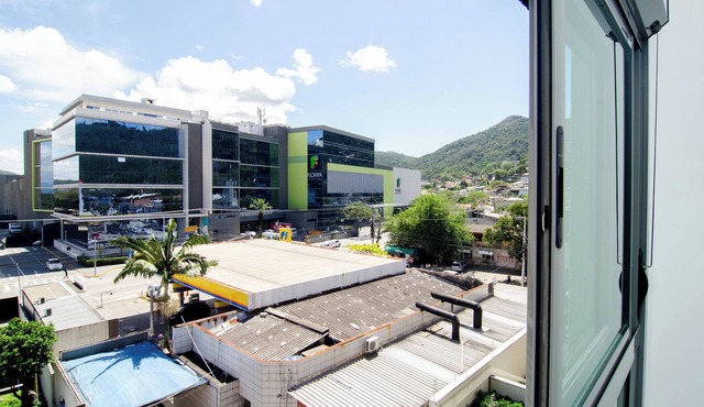 Condomínio Club ao lado do Floripa Shopping RA5043