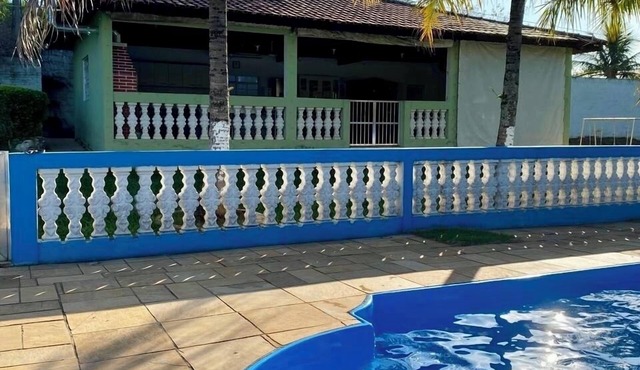 Country house with swimming pool, gazebo, barbecue, soccer field, playground.