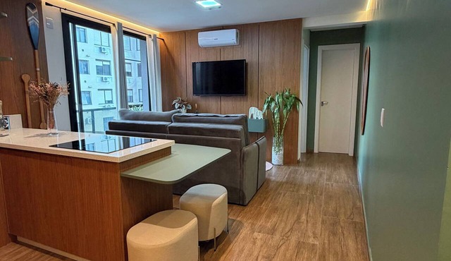 Cozy 1-bedroom apartment with AC in lovely Porto Alegre in Porto Alegre