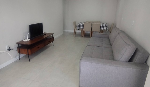 Cozy 2 Bedroom Apartment in the center of Camboriú, 200 meters from the beach