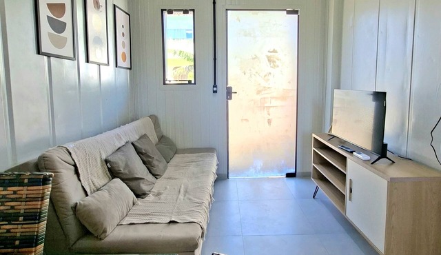 Cozy Container on Campeche Beach! 2km from the beach and 8km from the airport