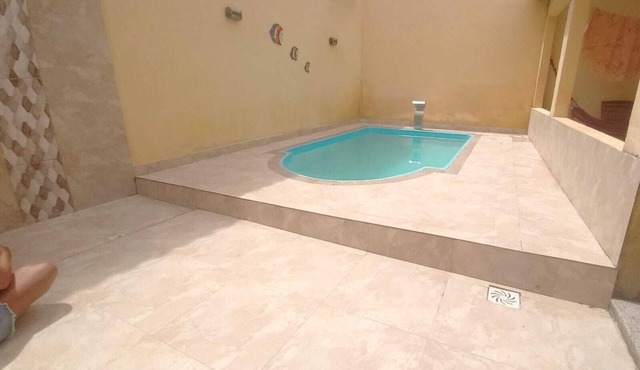 Cozy house with pool for holidays