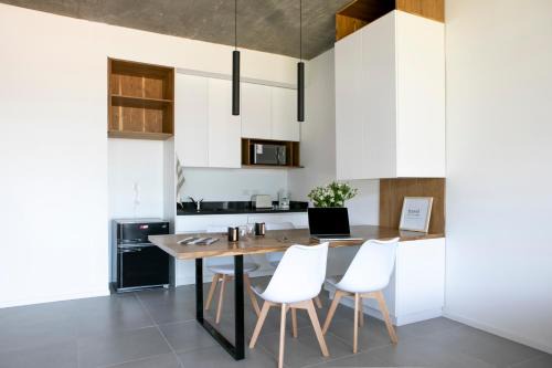 Departamento premium en Pilar 220