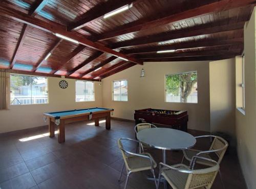 DK3 - CaSA COM 3 SUITES COM PISCINA BRUNO KLEMTZ