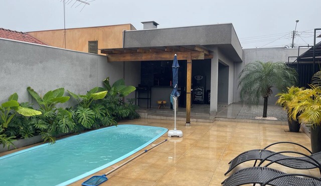 Domus leisure space with swimming pool in Arapongas