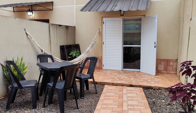 Duplex 2 a few minutes from downtown