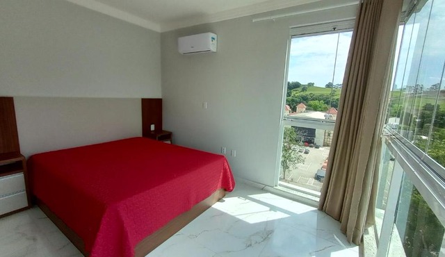 Encantador Apto NOVO, climatizado e confortável - 200m das Thermas