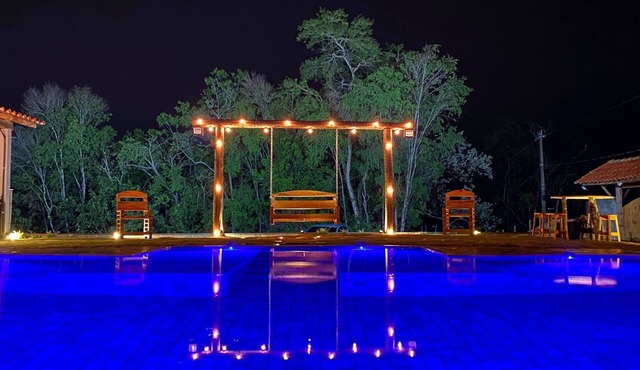 Espaço Vila do Vale - blending rustic and modern styles, close to the wine route.