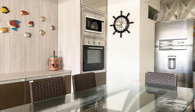 Excelente Apartamento com linda vista para Mar