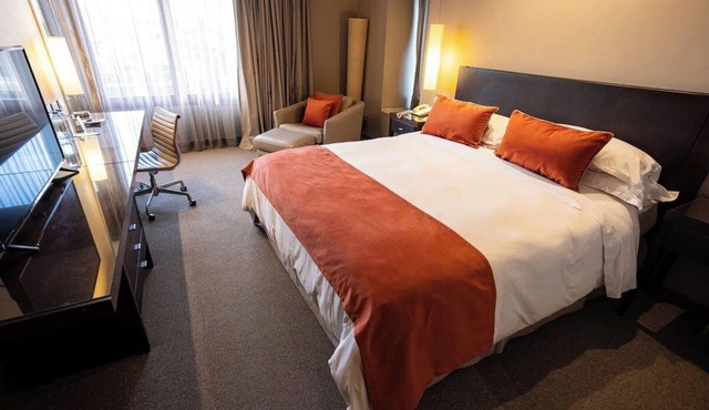 Experience Comfort & Convenience Near Teatro Colon – 8 Minutes Walk in Buenos Aires