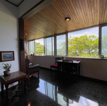 Facing the Beach - Atlântica Ave, 3 bedrooms apt in Rio de Janeiro