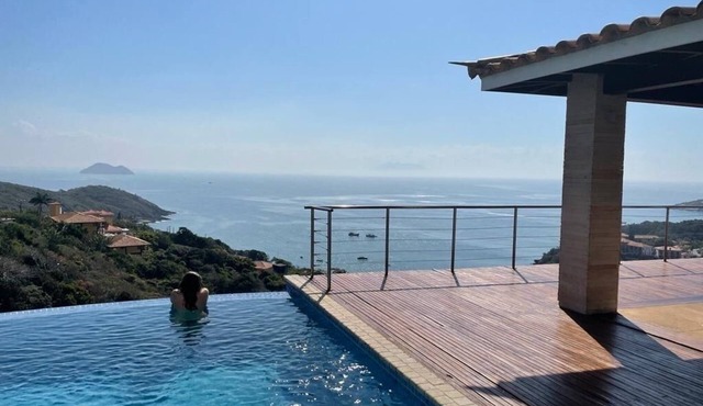 Facing the sea, in Joao Fernandes, the best view, Buzios, Bella Vista Mansion