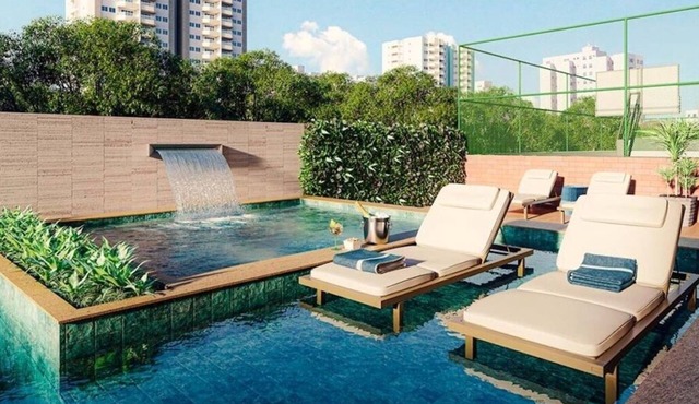 Fantastic Apartment by the Beach, 24/7 Security, Parking Garage