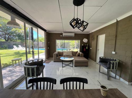 Finca tranquila con pileta in Zanjón