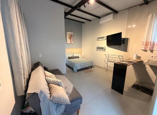 Flat 02 - Ar condicionado ao lado do Camaru, próximo ao UMC e shopping in Uberlândia