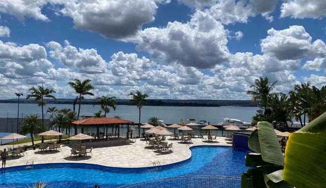 Flat 433 ao lado dos ministérios in Brasília