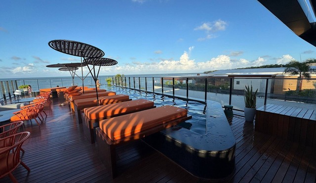 Flat beira-mar Cabo Branco com rooftop AH212 in João Pessoa