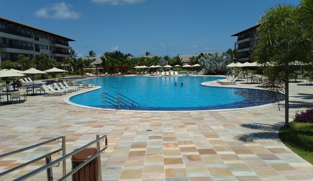 Flat in the beachfront building, Class Ecolife, Muro Alto, 3 bedrooms, ground floor, facing the pool. in IPOJUCA