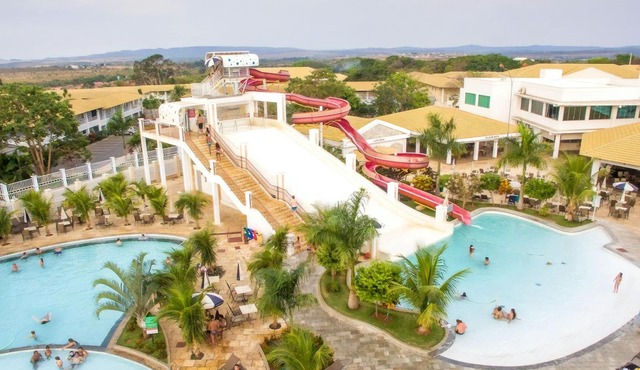Flat Lacqua Diroma III - Um Verdadeiro Resort! in GO
