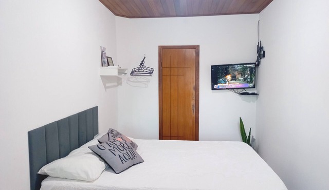 Flat Lua Nova, located in the heart of the village, on the way to the beaches. in Itacaré
