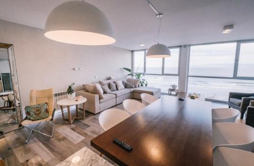Frente al mar 110 m2 in Monte Hermoso