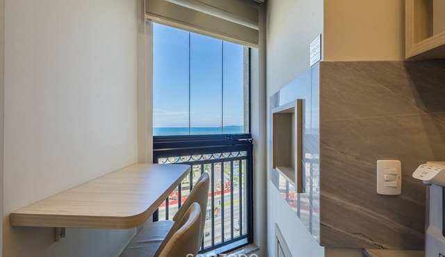Fully Equipped Apartments With a Prime Location 600 m From Itapema Beach Lprs in Itapema
