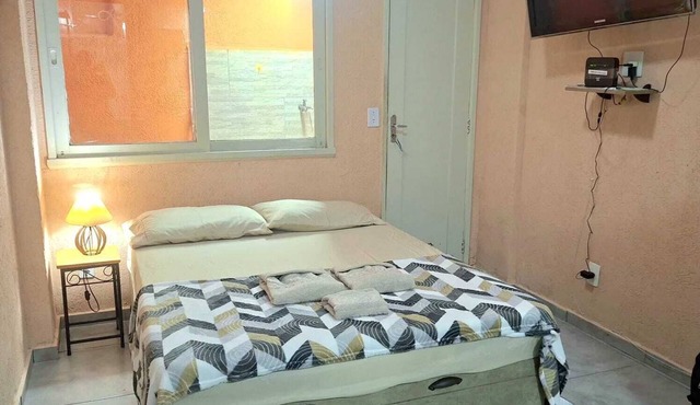 Fully equipped studio apartment in Catete, near the subway, ideal for a couple. in Rio de Janeiro