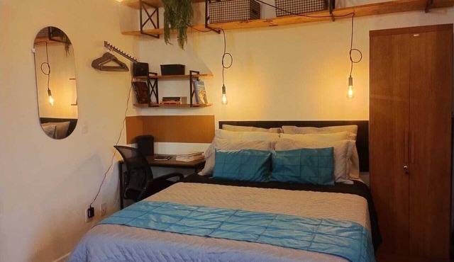 Fully equipped studio apartment in Rio for 5 people with free parking, great location. in Rio de Janeiro