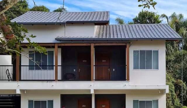Fully furnished apartment near the beach and Beto Carrero World!