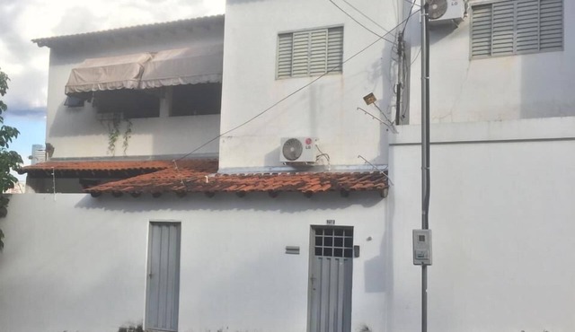 Furnished loft with air conditioning and Wi-Fi for short-term rental in Cuiabá. in Araes