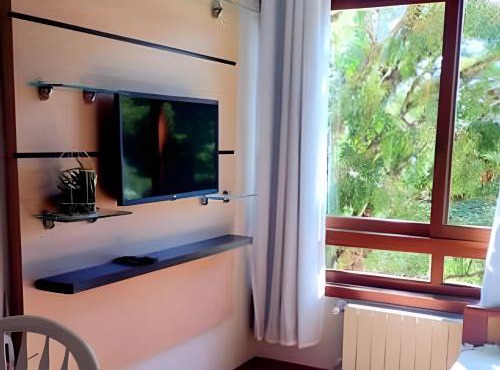 Gramado Apartment on Foot! Air Conditioning, Smart TV, Wi-Fi, Parking.