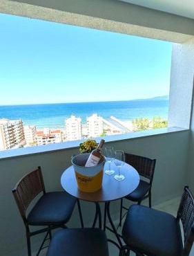 Hermoso apartamento con vista al Mar