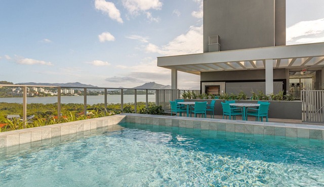Home Cacupé: Conforto c/Piscina Vista Mar WF8996
