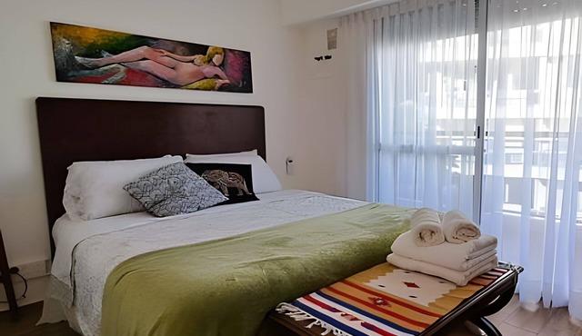Hornera Eli - Steps from Oroño with parking in Rosario
