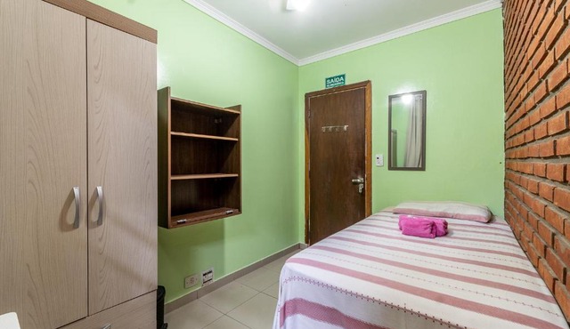 HOSTEL HOME ACADEPOL METRO BUTANTA e USP