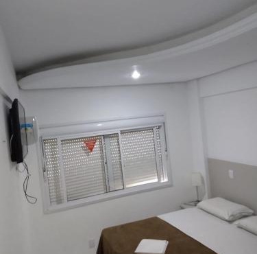 HOTEL DO CENTRO 100m SANTA CASA, UFRGS, ARAÚJO VIANA, PET'S FRIENDLY!