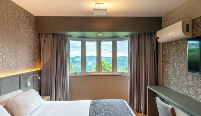 Hotel Laghetto Siena