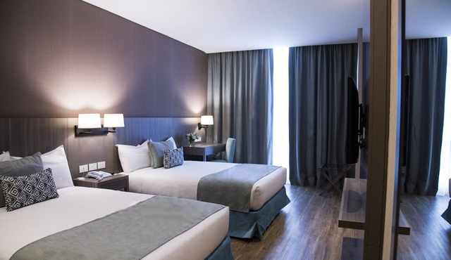 Hotel Land Plaza La Plata