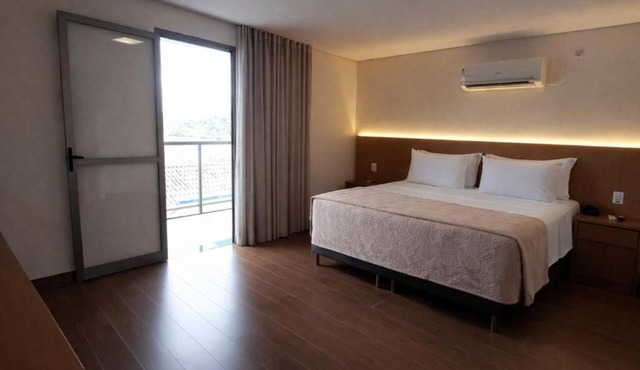 HOTEL OURO MEL in Santa Bárbara