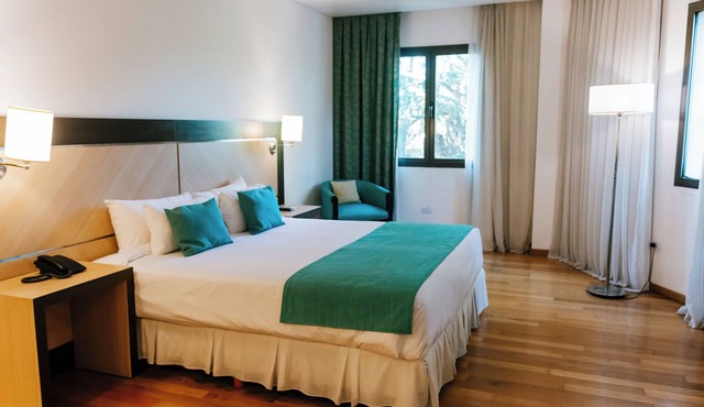 Hotel Plaza Central Canning