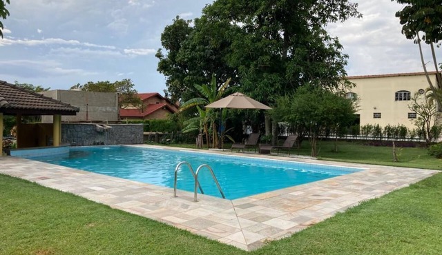 House in a gated community, with a wet bar, near São Paulo.