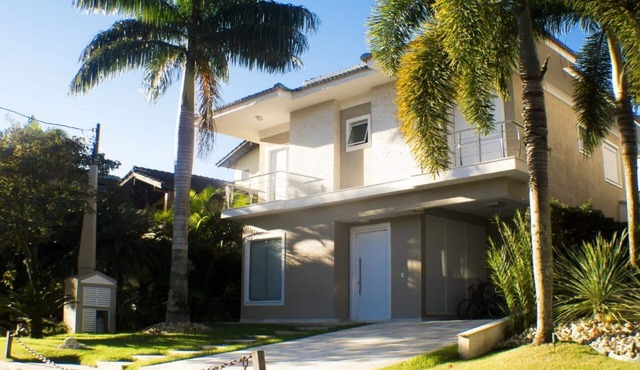 House in the Gated Community HANGA ROA - North Coast